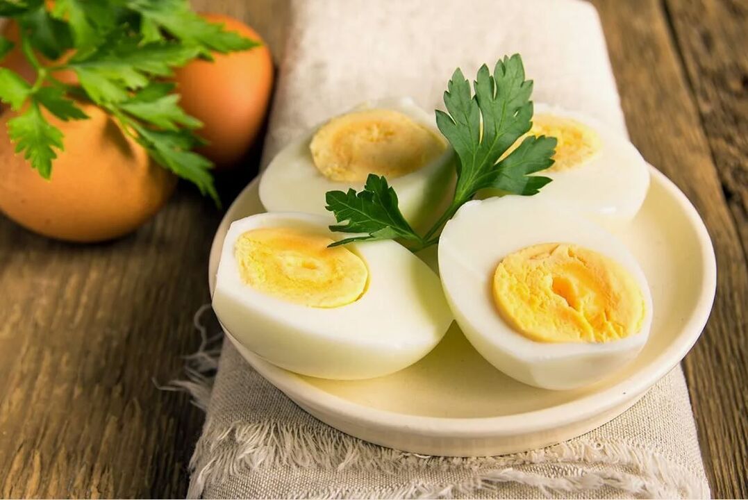 vārītas olas brokastīs
